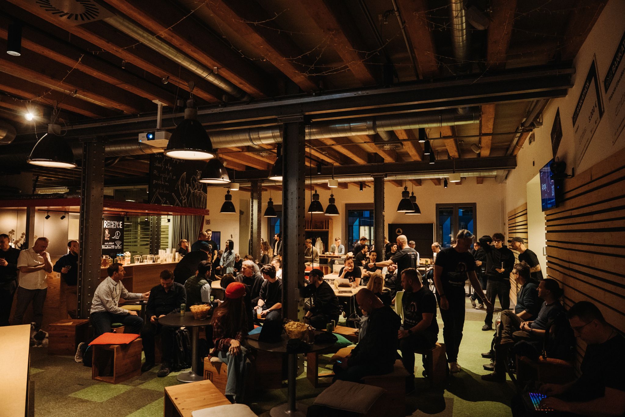 Venue overview with attendees